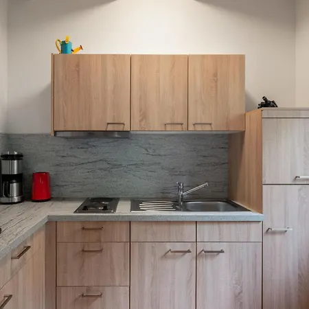 2 By Interhome